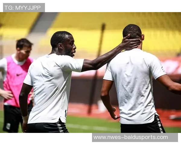 巴里奥斯：今天现场的球迷太给力了，我们也在努力回报他们