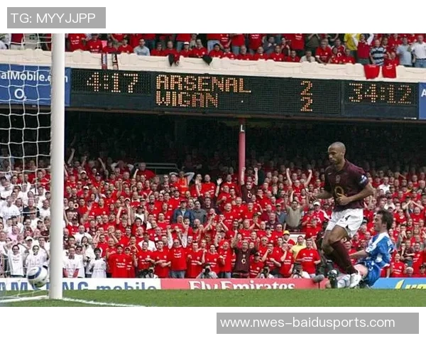 脱离鱼缸的鱼开始说真话了？继安东尼公开指责曼联对…