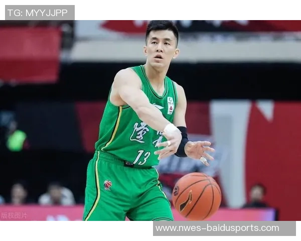 郭艾伦直夸张镇麟有潜力辽篮锋线双星再度闪耀